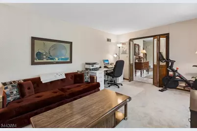 39 Robin Hood Way, Wayne, NJ 07470 - Photo 17