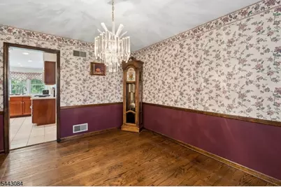 39 Robin Hood Way, Wayne, NJ 07470 - Photo 9