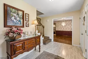39 Robin Hood Way, Wayne, NJ 07470 - Photo 5