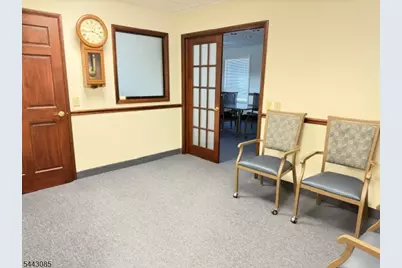 107 W Main St 1stfloor, Clinton, NJ 08809 - Photo 19
