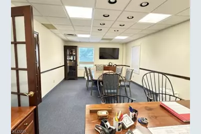 107 W Main St 1stfloor, Clinton, NJ 08809 - Photo 9