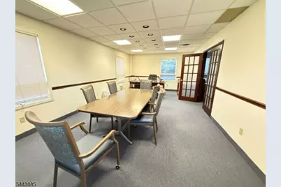 107 W Main St 1stfloor, Clinton, NJ 08809 - Photo 17