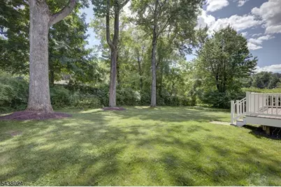 8 Phyllis Pl, Randolph Township, NJ 07869 - Photo 19