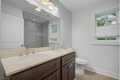 8 Phyllis Pl, Randolph Township, NJ 07869 - Photo 13