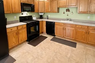 6 Peachtree Ln, Hardyston Township, NJ 07419 - Photo 7