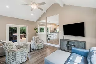 1 Pegasus Ct, Raritan Township, NJ 08551 - Photo 17