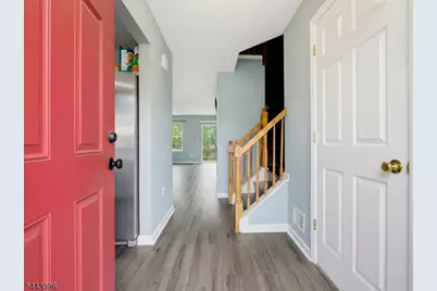 57 Victoria Dr, Franklin Township, NJ 08873 - Photo 5