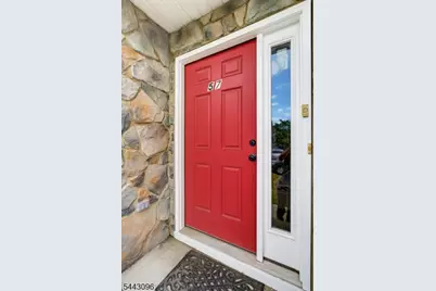 57 Victoria Dr, Franklin Township, NJ 08873 - Photo 3