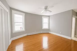 327 Amherst St, East Orange, NJ 07018 - Photo 5