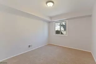 1405 Sloane Blvd, Plainfield, NJ 07060 - Photo 7