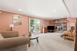 194 Elmwood Dr, Parsippany, NJ 07054 - Photo 13