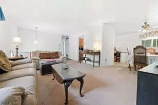194 Elmwood Dr, Parsippany, NJ 07054 - Photo 3