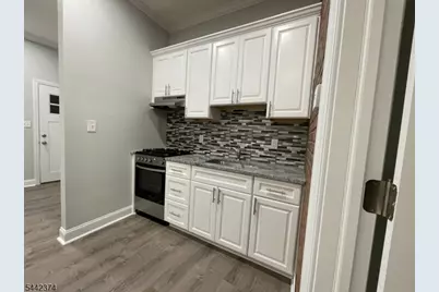 407 Brooks Blvd. #a, Manville, NJ 08835 - Photo 3