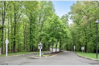511 Chatfield Dr, Pequannock Township, NJ 07444 - Photo 23
