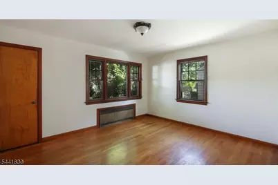 89 Ford Ave, Woodbridge Township, NJ 08863 - Photo 9