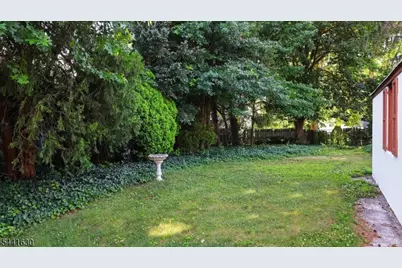 89 Ford Ave, Woodbridge Township, NJ 08863 - Photo 29