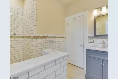 1 Laurel Place, Montclair, NJ 07043 - Photo 13