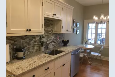 1 Laurel Place, Montclair, NJ 07043 - Photo 9