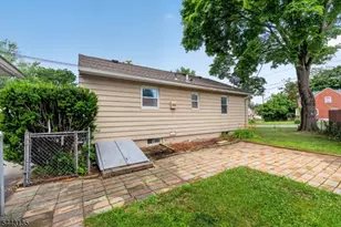 6 N Dell Ave, Roxbury Township, NJ 07847 - Photo 29