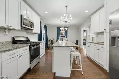 939 Myrtle Ave, Plainfield, NJ 07063 - Photo 13