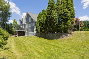 11 Gates Pl, Wayne, NJ 07470 - Photo 7