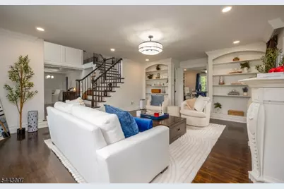 11 Gates Pl, Wayne, NJ 07470 - Photo 11