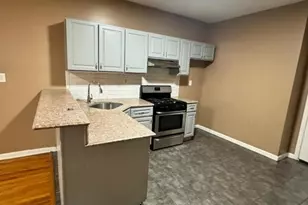 27 Alexander St, Newark, NJ 07106 - Photo 7