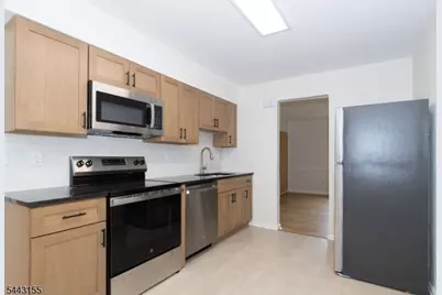 7B Stone Hill Rd, Springfield, NJ 07081 - Photo 3