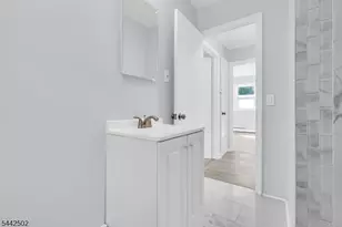 68 B Woodside Ave, Newton, NJ 07860 - Photo 15