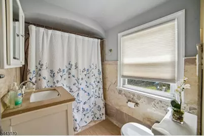 661 Palisade Rd, Union Township, NJ 07083 - Photo 23