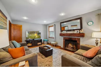 661 Palisade Rd, Union Township, NJ 07083 - Photo 5