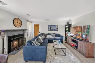 121 Country Club-, Union Township, NJ 07083 - Photo 3