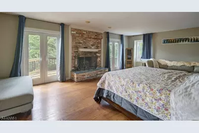 13 Farmersville Rd, Tewksbury Township, NJ 07830 - Photo 15