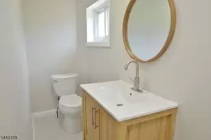 10 Ridgedale Ave, East Hanover Township, NJ 07936 - Photo 7