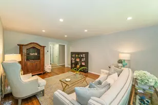 17 Hillcrest Dr, Randolph Township, NJ 07869 - Photo 7