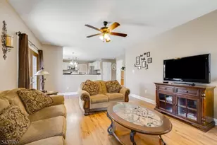 6 Snead Ct, Mount Olive, NJ 07836 - Photo 15