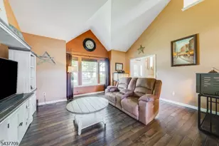 6 Snead Ct, Mount Olive, NJ 07836 - Photo 9