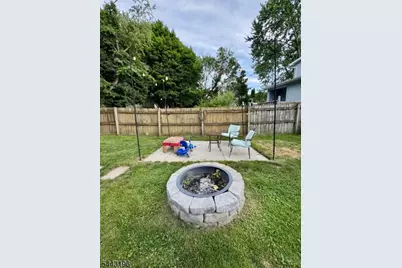72 S Lincoln Ave, Washington Boro, NJ 07882 - Photo 5