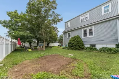 318 Marion Pl, Manville, NJ 08835 - Photo 33