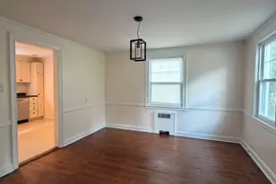 324 E Cedar St, Livingston, NJ 07039 - Photo 3