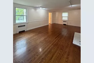 324 E Cedar St, Livingston, NJ 07039 - Photo 7