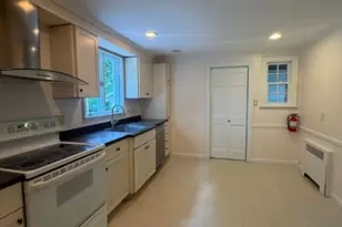 324 E Cedar St, Livingston, NJ 07039 - Photo 5