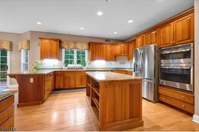 1 Barbara Dr, Randolph Township, NJ 07869 - Photo 11