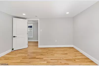 91 S Main St, Milltown, NJ 08850 - Photo 15
