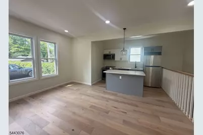 82 Grove St Unit #2, Montclair, NJ 07042 - Photo 3