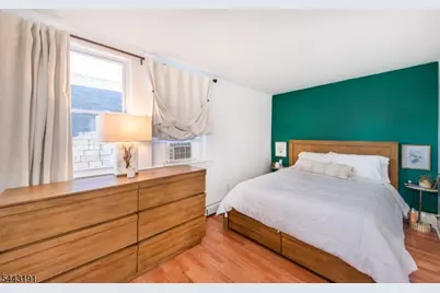 23 S 17th St, East Orange, NJ 07018 - Photo 11
