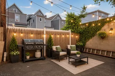 23 S 17th St, East Orange, NJ 07018 - Photo 15