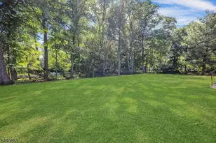 252 Mabel Pl, Franklin Lakes, NJ 07417 - Photo 47
