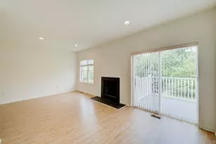 26 DeCroce Ct, Parsippany, NJ 07054 - Photo 9
