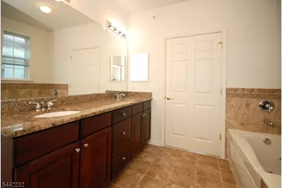 3 Bedrock Ct A3, Woodland Park, NJ 07424 - Photo 13